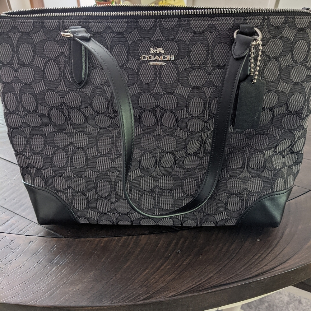 NWT Coach Shoulder Bag